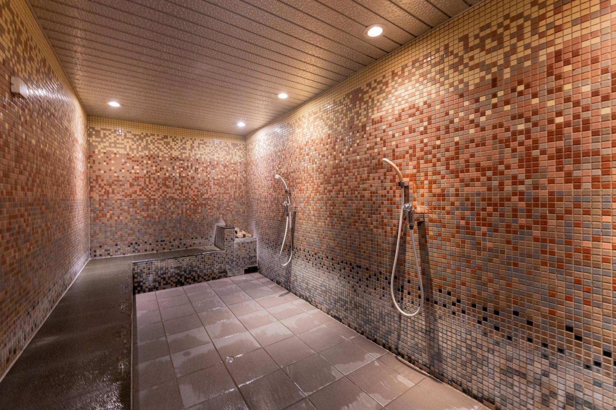 The Qube Hotel Chiba Bagian luar foto