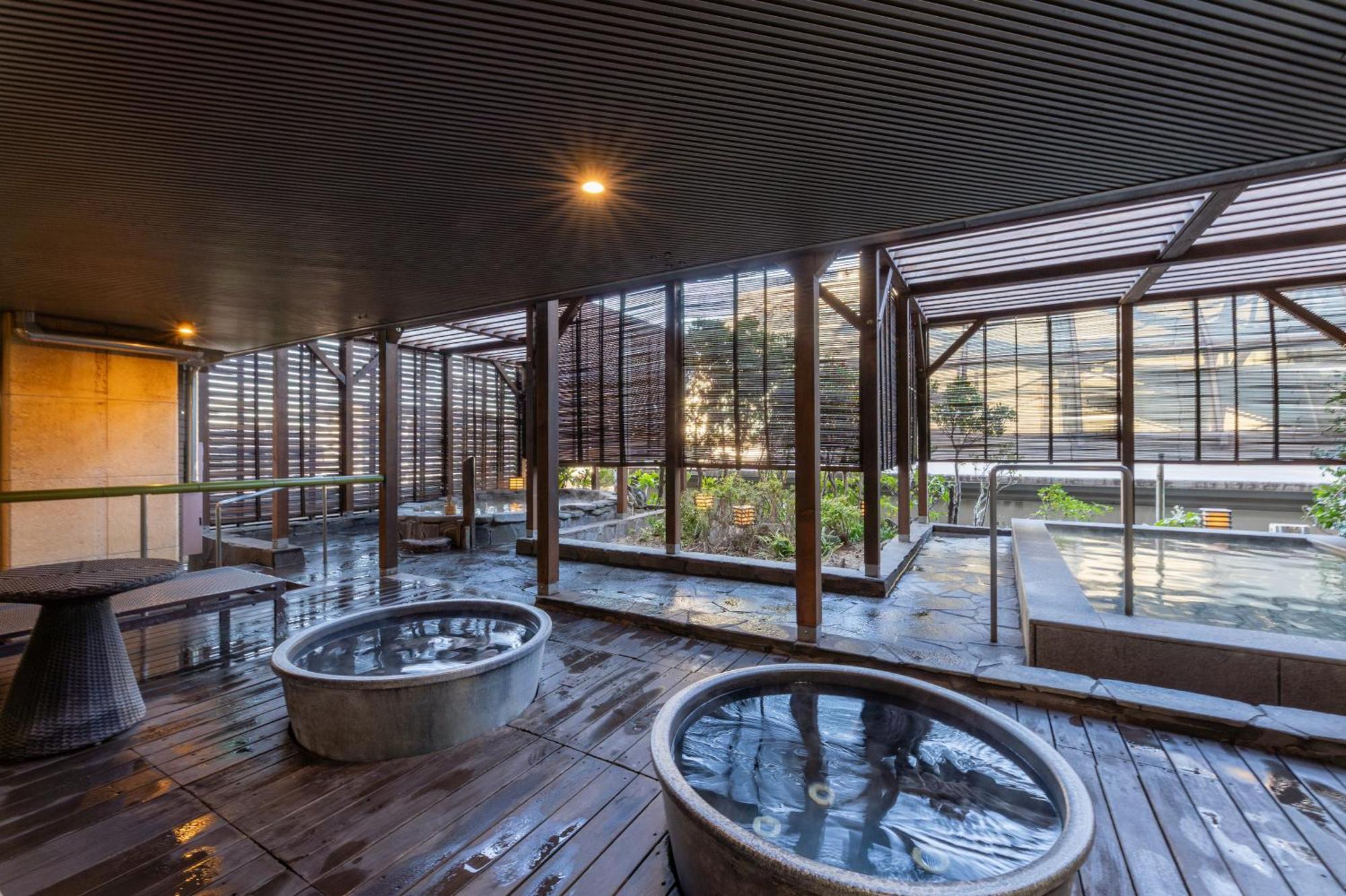 The Qube Hotel Chiba Bagian luar foto